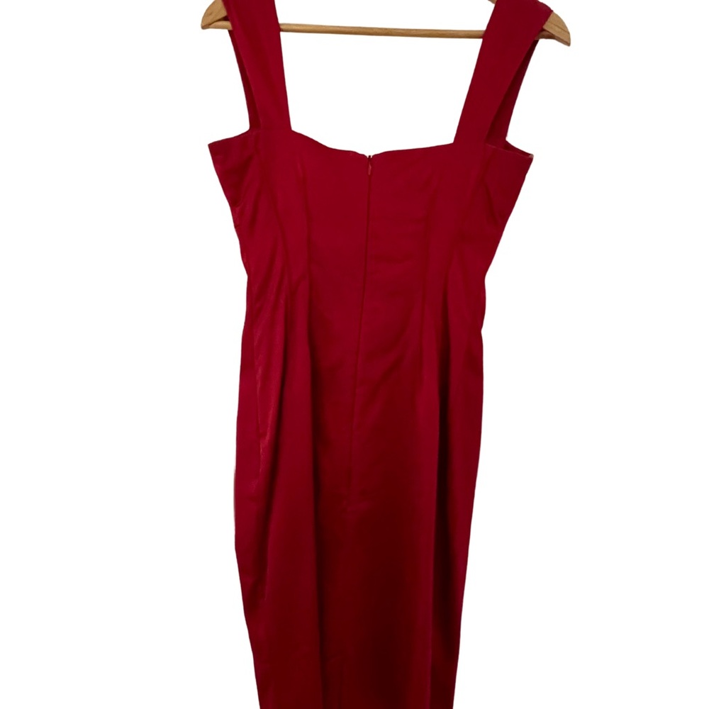 Elegant Red Dress